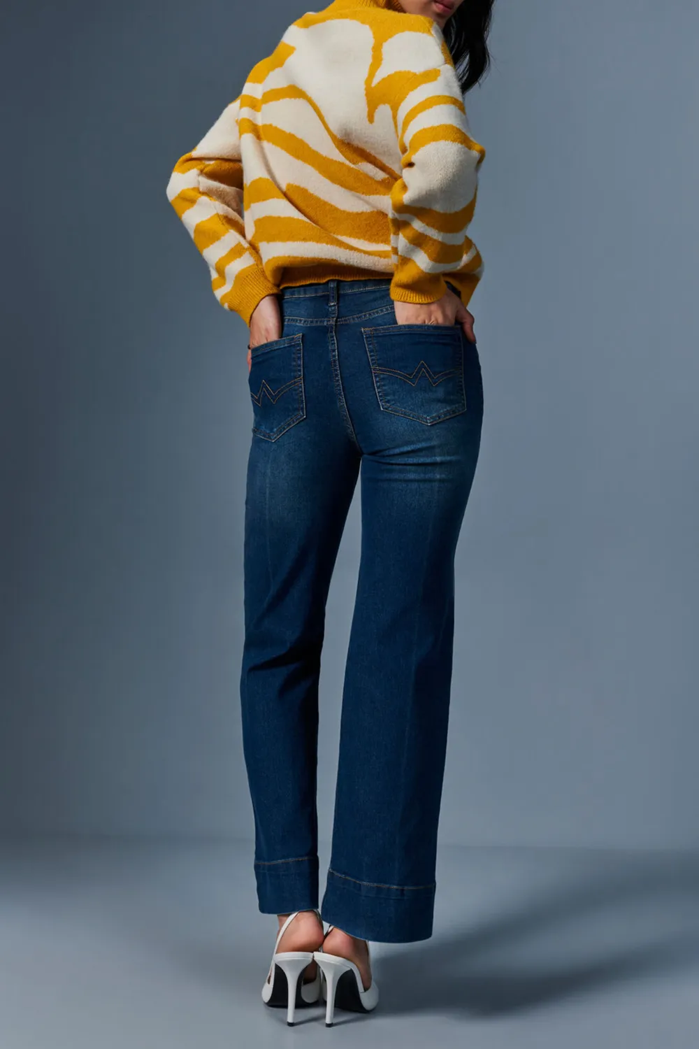 Yellow Long Sleeve Wave Sweater